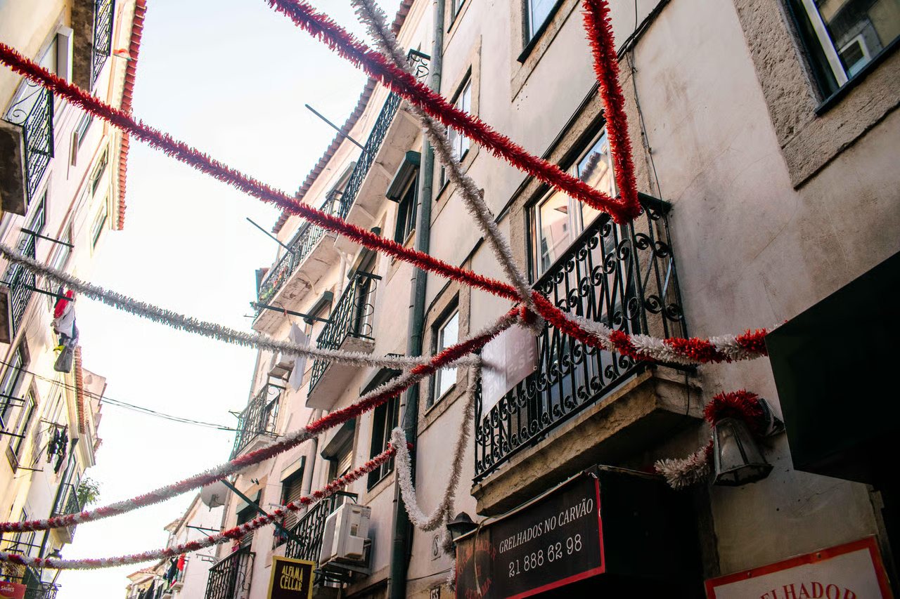 Lisbon: Alfama, Mouraria & an Evening of Fado — 2