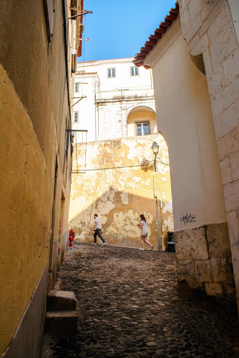 Lisbon: Alfama, Mouraria & an Evening of Fado — 1