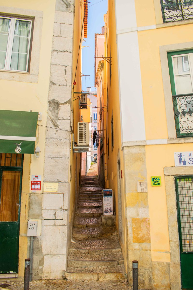 Lisbon: Alfama, Mouraria & an Evening of Fado — 4